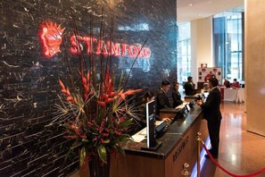 Lobby - JW Marriott Auckland (Auckland)