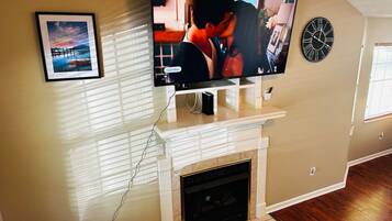TV, fireplace