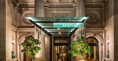 Premier King near Boutiques and Art Galleries