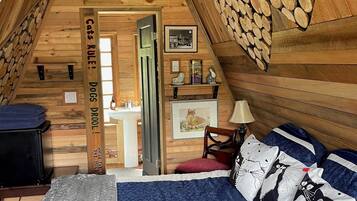 1 dormitorio, escritorio, tabla de planchar con plancha y wifi gratis