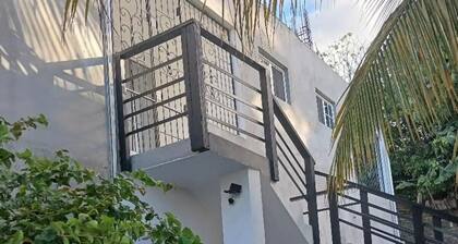 Self-contained room 2 Tower Isles near 0cho Rios, Spring Valley