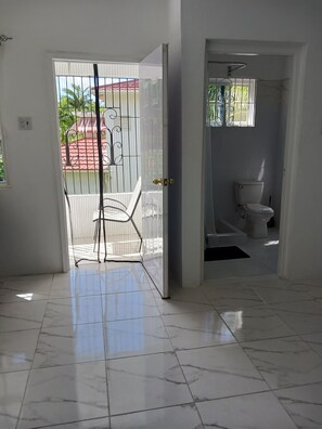 Interior -  Self-contained room 2 Tower Isles near 0cho Rios, Spring Valley (Tower Isle)