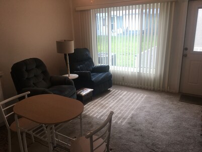 Clearwater FL. Furnished 2-BR/2-BA condominium; but currently UNAVAILABLE