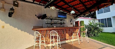 Bar (in der Unterkunft)