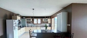 Cottage 'Villa De St Off' with Mountain View, Private Terrace and Wi-Fi