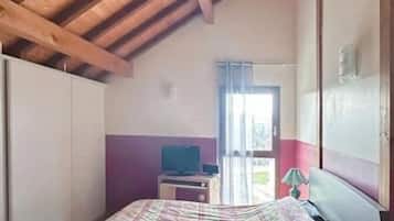 4 chambres, fer et planche Ă repasser, Wi-Fi gratuit, draps fournis