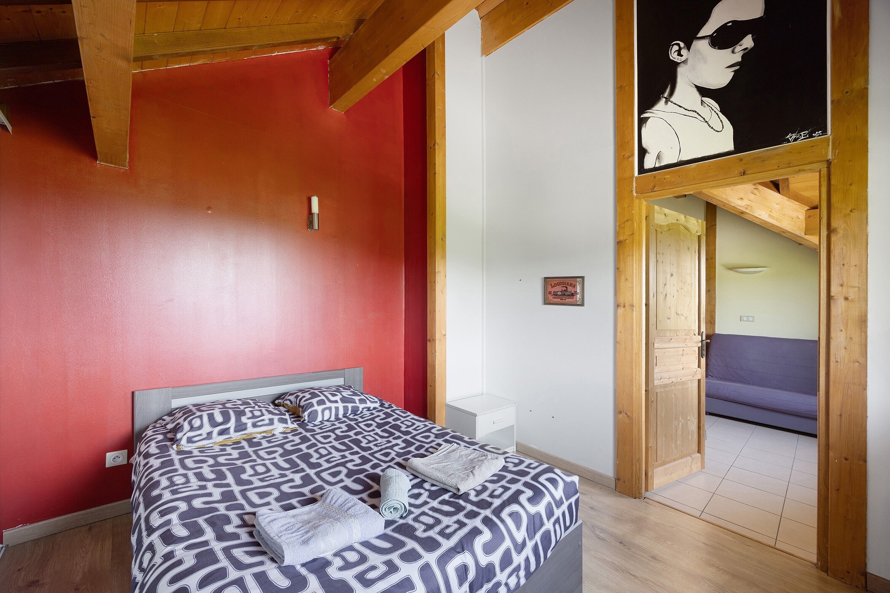 4 slaapkamers, een strijkplank/strijkijzer, gratis wifi, beddengoed