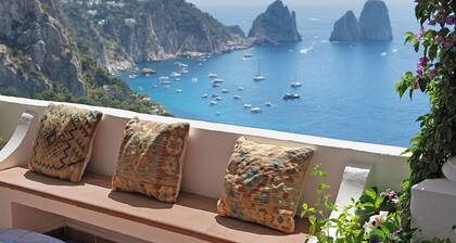 Villa 'Bella Vista' mit Meerblick, Privatterrasse und WLAN