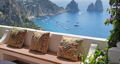 Villa "Bella Vista" avec vue sur la mer, terrasse privée et Wi-Fi