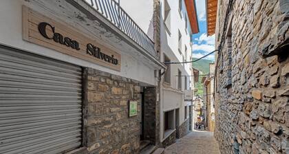 Apartment 'Rural Ordiso' with Mountain View, Private Terrace and Wi-Fi