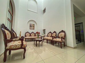 TV - Gran Hotel Rex (Latacunga)