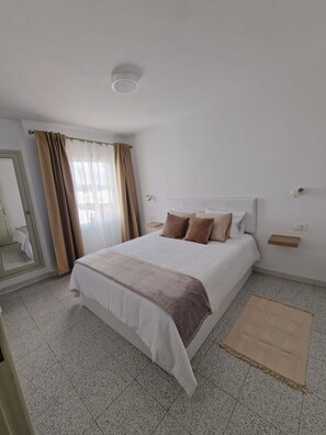 1 camera, ferro/asse da stiro, Wi-Fi gratuito, lenzuola