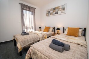 2 Schlafzimmer, Internetzugang, BettwÀsche