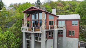 Exterior - Elegant Mountain Home with Amazing Views (Beech Mountain)