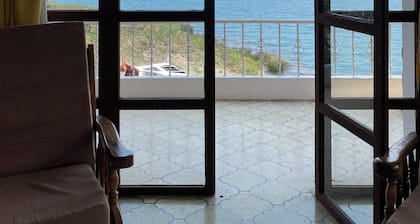 The Lakefront Panajachel by Tzanjuyu