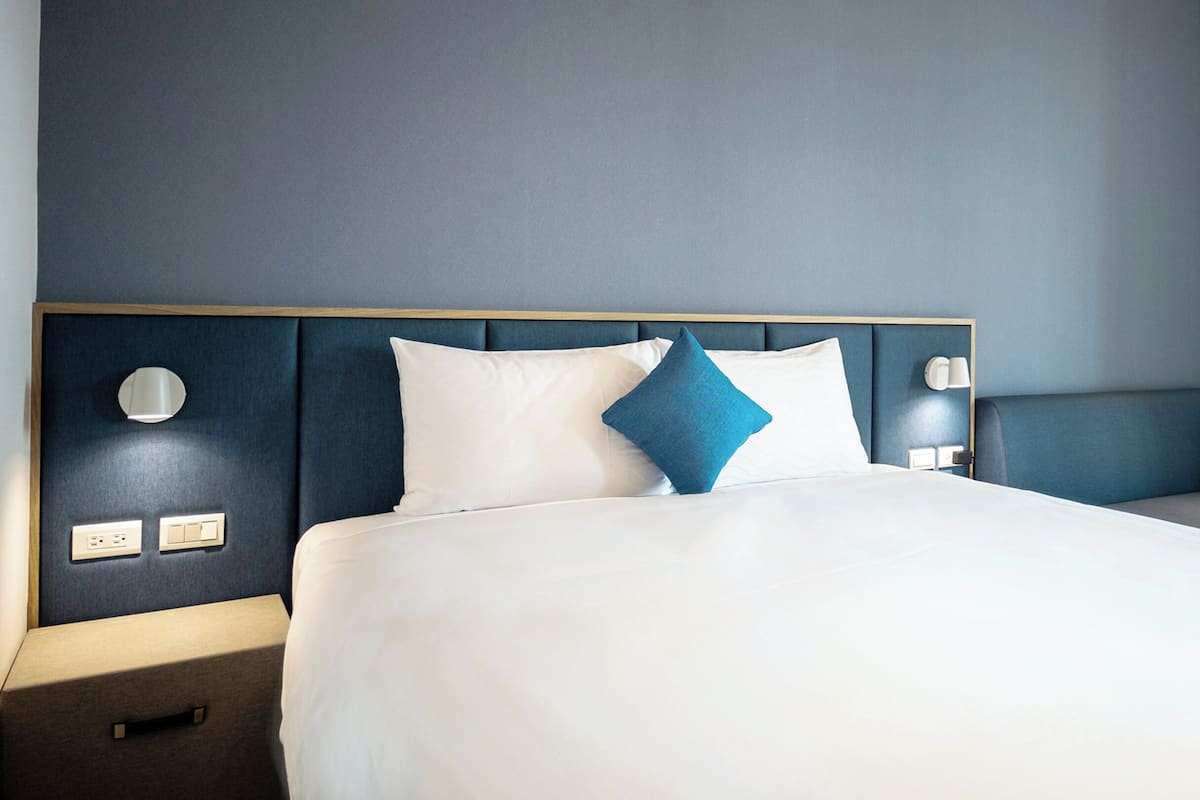 Chambre Double Deluxe, 1 très grand lit, non-fumeur
