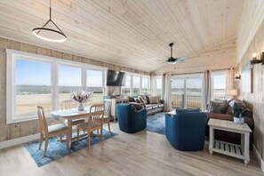 TV, offices - Salty Kisses & Starfish Wishes by Brunswick VR: Oceanfront & Pet-Friendly (Ocean Isle Beach)