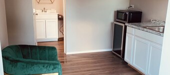 Modern and cozy 1Bedroom