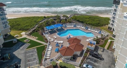 ☀️Beachfront☀️ 2Br 2Ba with Heated Pool, Playground, Gym, and Arcade!