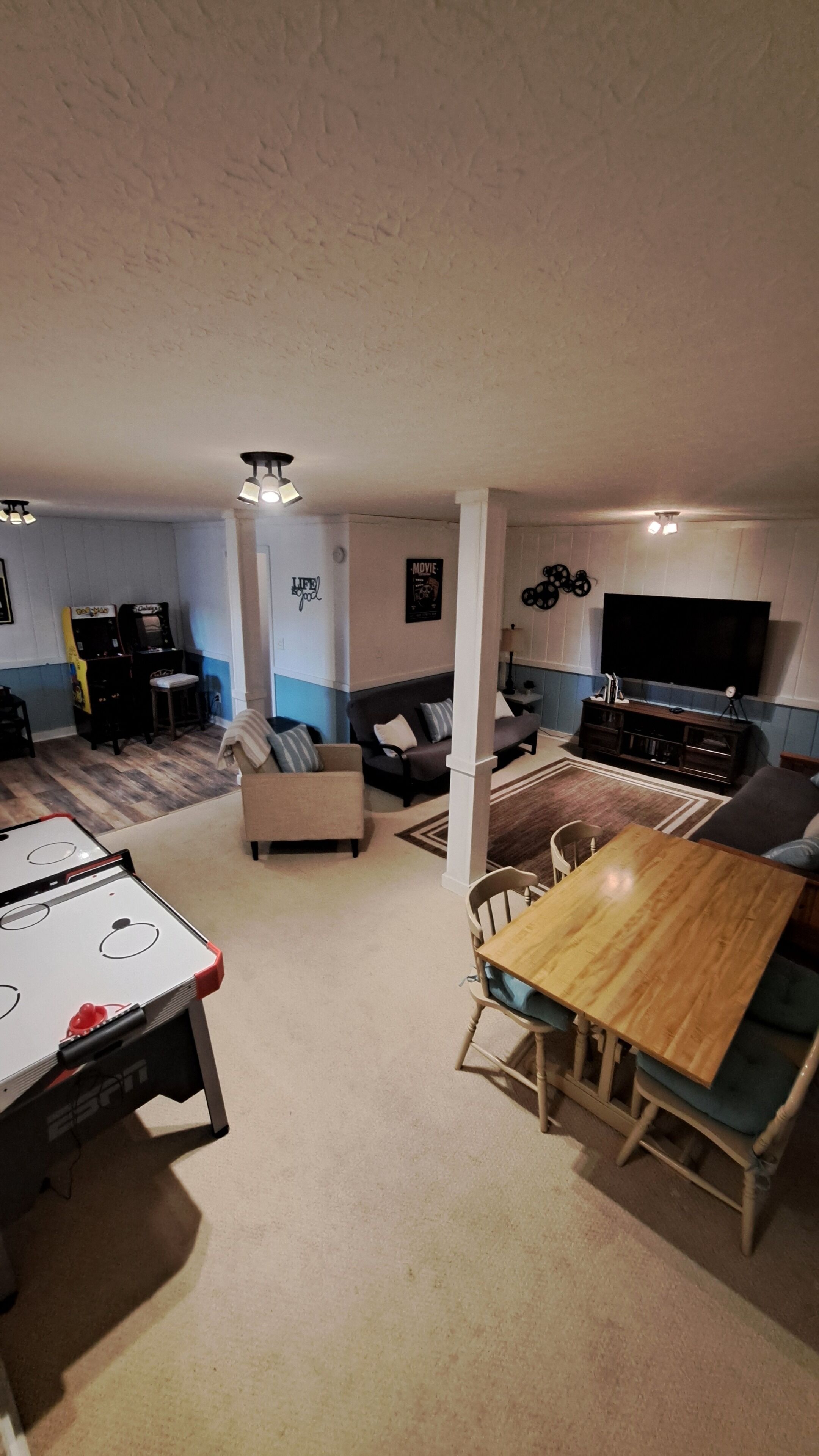 Spielezimmer