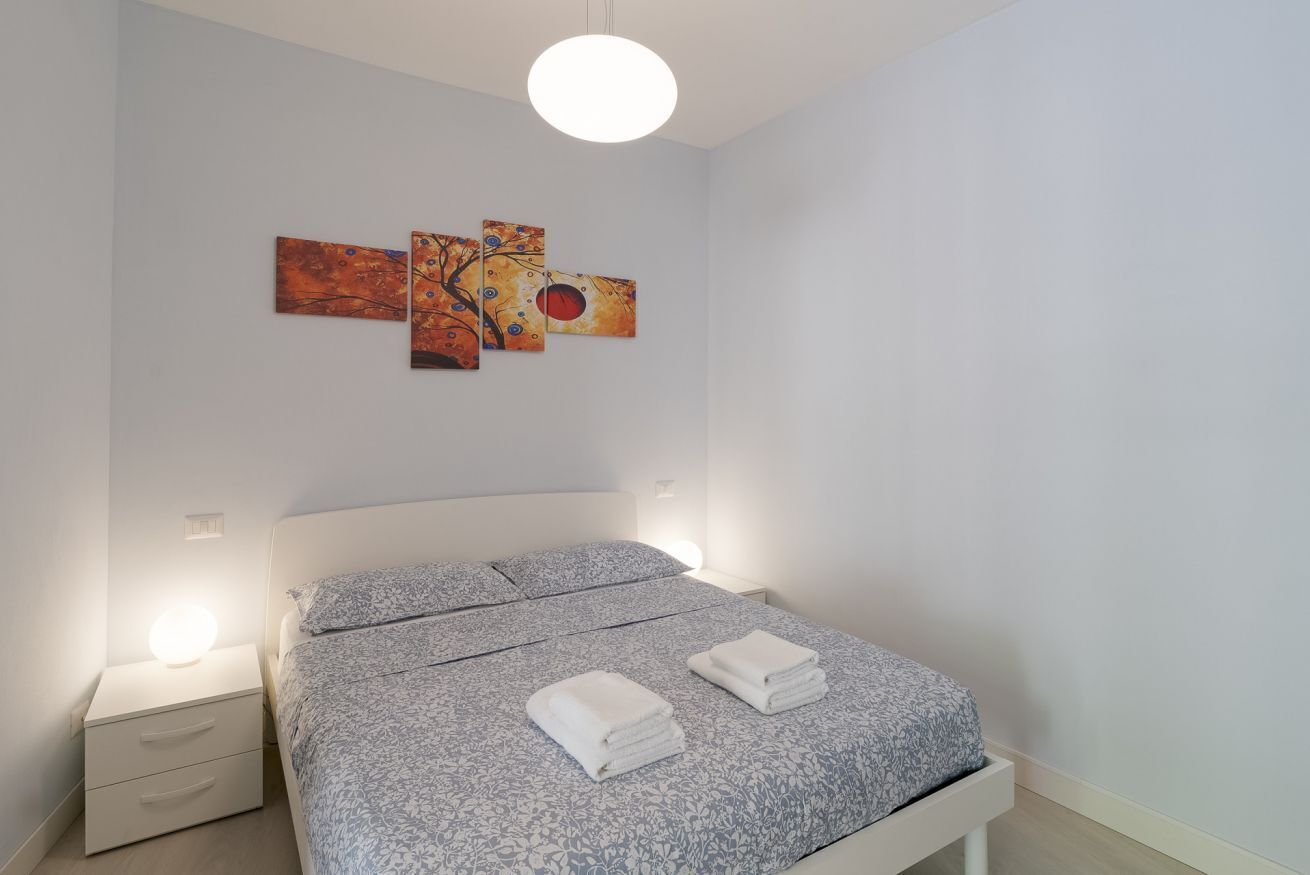 1 chambre, fer et planche à repasser, Wi-Fi, literie fournie