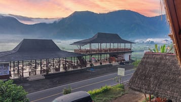 Pemandangan dari properti