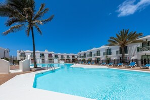 Pool - Casa Virginia Corralejo by iRent Fuerteventura (Corralejo)