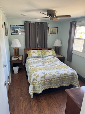 2 soverom, strykejern/-brett, wi-fi og sengetøy