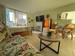 Strykjärn/strykbräda, resesäng, gratis wi-fi och sängkläder