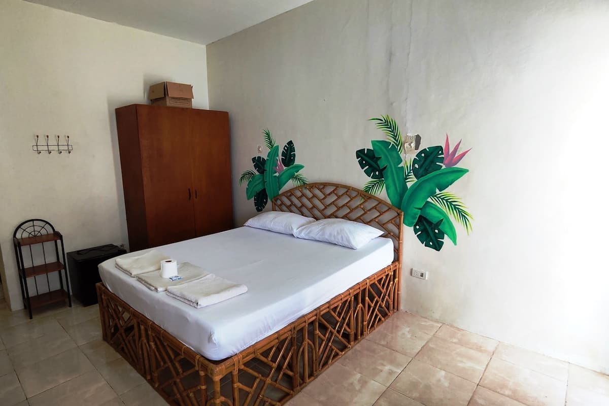 Kamar Standar | Wi-Fi gratis dan seprai linen