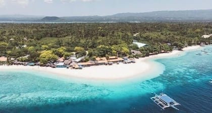 Bluewaves Resort -  Basdaku by Hiverooms