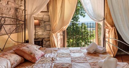 Holiday Home 'Villa Silvia' with Private Pool, Wi-Fi and Air Conditioning