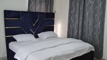 2 chambres, fer et planche Ă  repasser, Wi-Fi, draps fournis