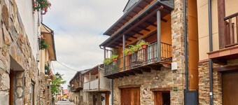 Holiday Home 'Casa María' with Private Terrace and Wi-Fi
