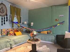 Classic Studio | Individually decorated, individually furnished, blackout drapes - Un Toque de Brazil, Bacalar (Bacalar)