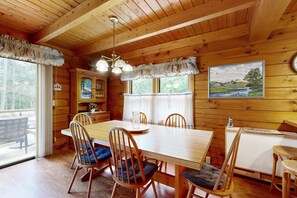 Dining - Rustic 2-story cabin near Saco River w/ views & firepit (Bartlett)