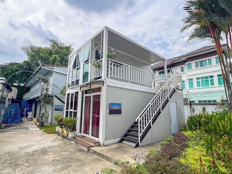 Premium Cabin, 1 Bedroom | Bed sheets