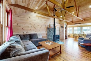 Fireplace - Waterfront, dog-friendly cabin on China Lake with dock, canoe & firepit (China)