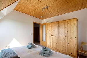 1 chambre, Wi-Fi gratuit, draps fournis