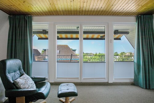 Ferienwohnung 'Balkonwohnung' mit Gemeinschaftsgarten, Balkon und WLAN