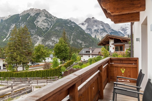Apartment 'Gehrenspitz' with Mountain View, Private Terrace and Wi-Fi