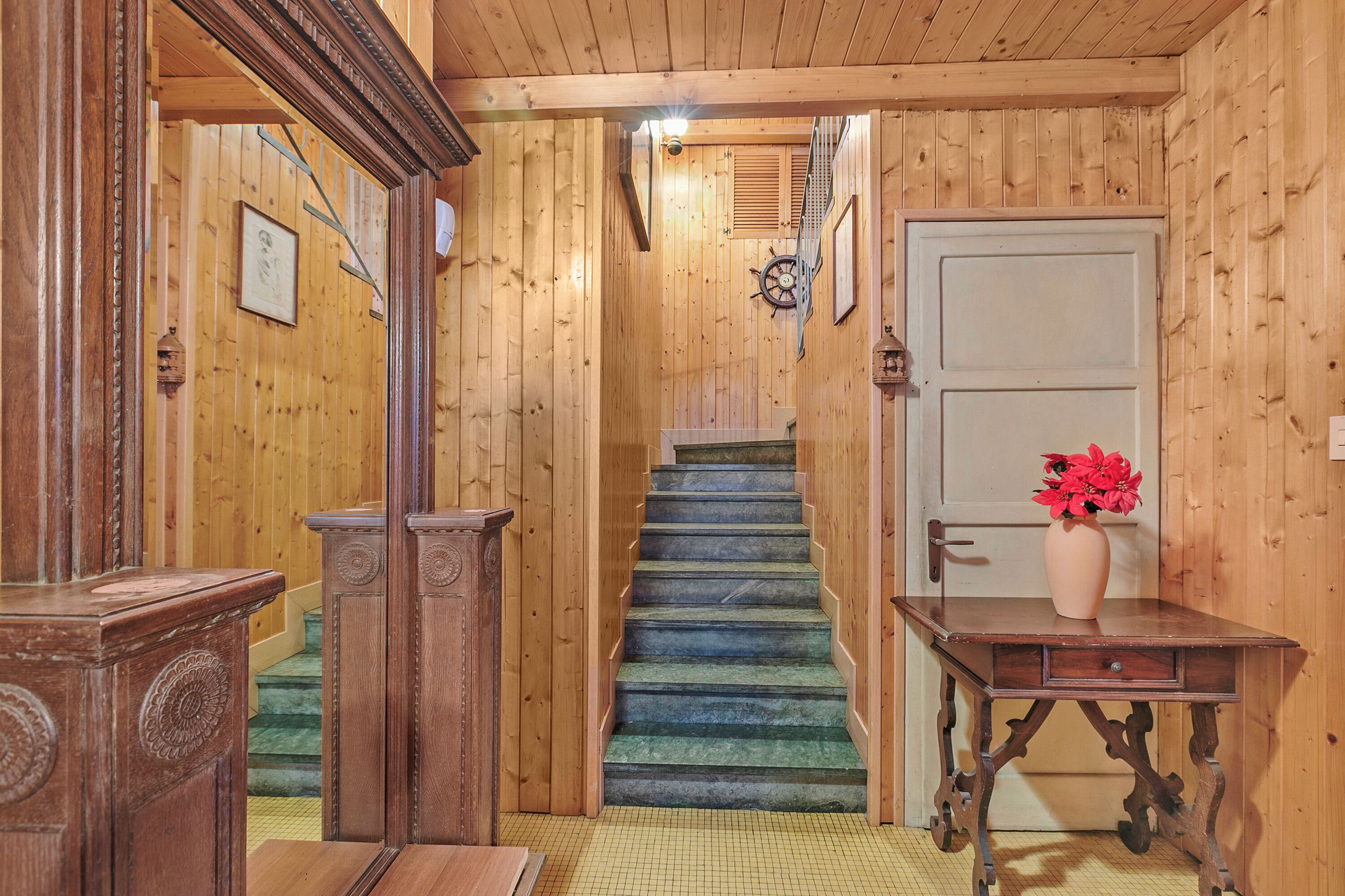 Apartemen Keluarga, 3 kamar tidur, balkon, tepi gunung (La Lanterna: Hillside Lake Maggiore) | Interior