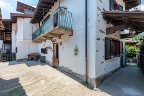 Exterior - La Lanterna Swimming Pool Retreat (Gignese)