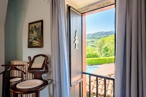 Interior - La Lanterna Swimming Pool Retreat (Gignese)