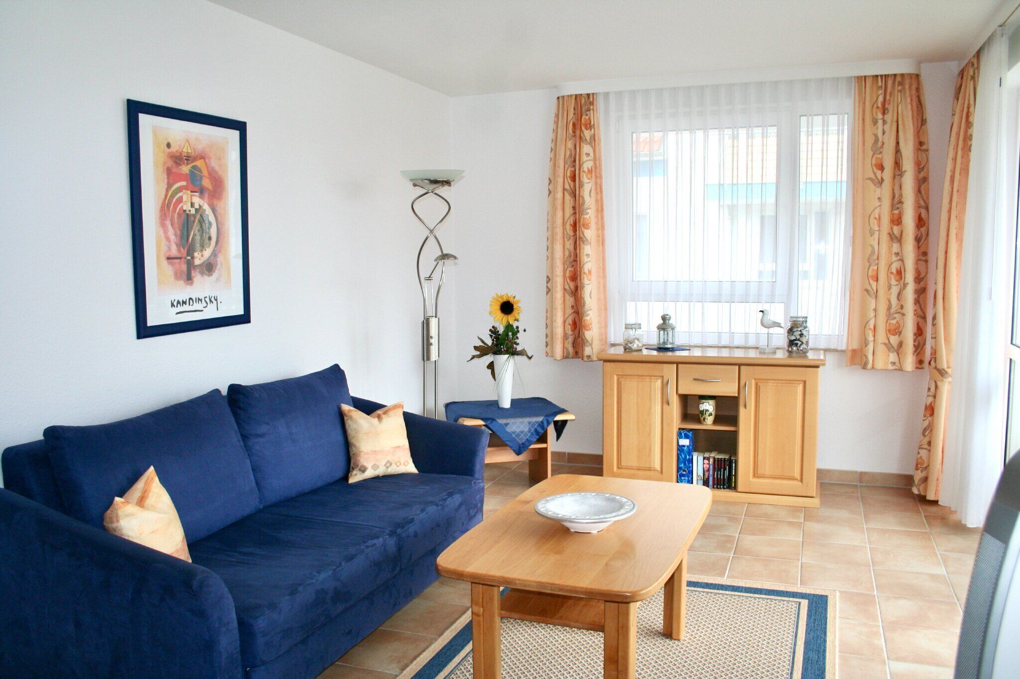 Fernseher, DVD-Player, Stereoanlage