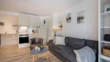 Fernseher, Stereoanlage