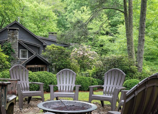 Property grounds - The Millhouse | The historic Mill House on Mirror Lake and Cullasaja River (Highlands)