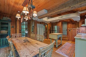 Dining - The Millhouse | The historic Mill House on Mirror Lake and Cullasaja River (Highlands)