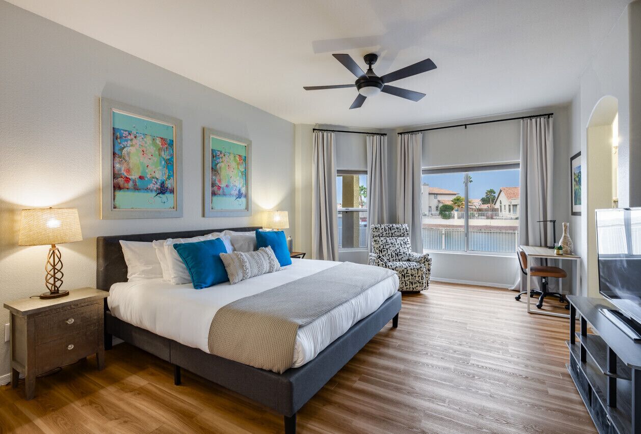 3 bedrooms, desk, iron/ironing board, free WiFi