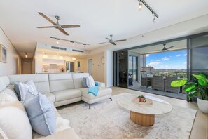 Luxury Apartment, 3 Bedrooms, Sea View, Beachfront | Interior - Darwin Waterfront Penthouse  (Darwin)